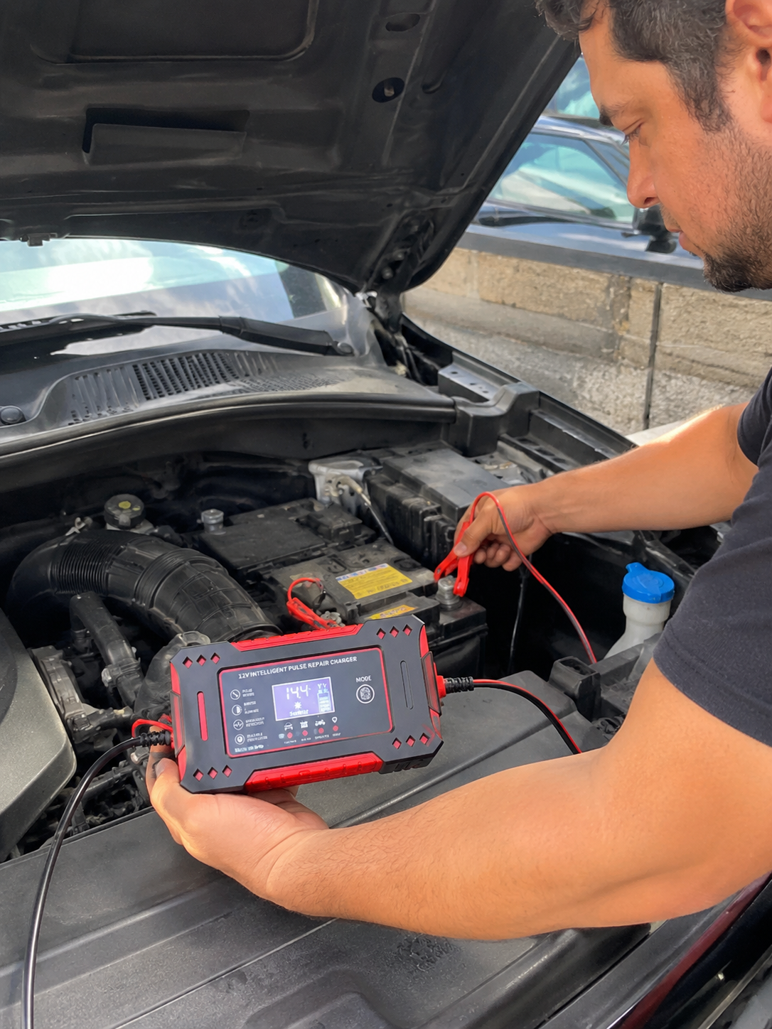 CARGADOR REPARADOR DE BATERIAS PARA AUTO